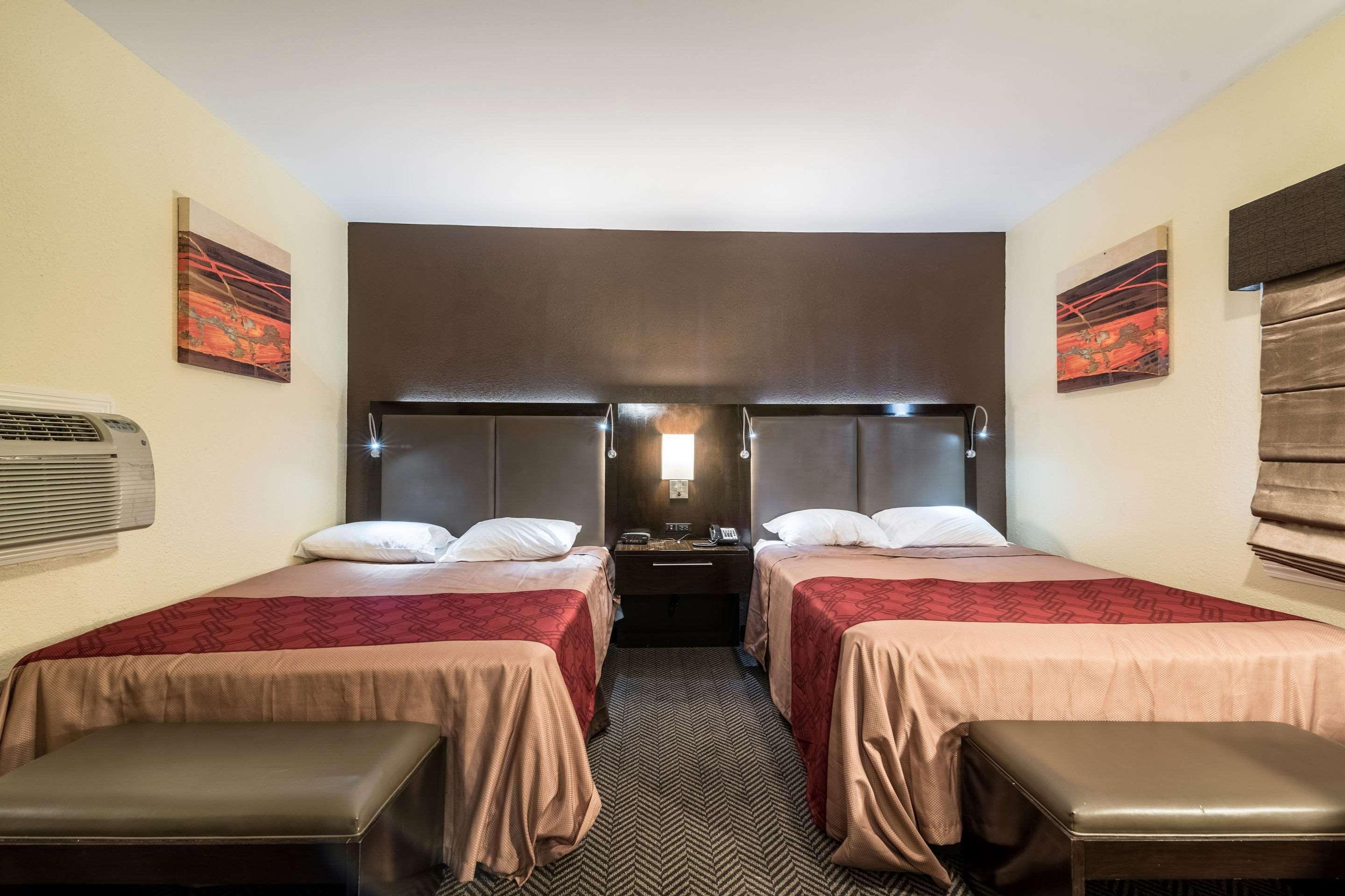 Econo Lodge Rutland City Near Hwy 7 Dış mekan fotoğraf